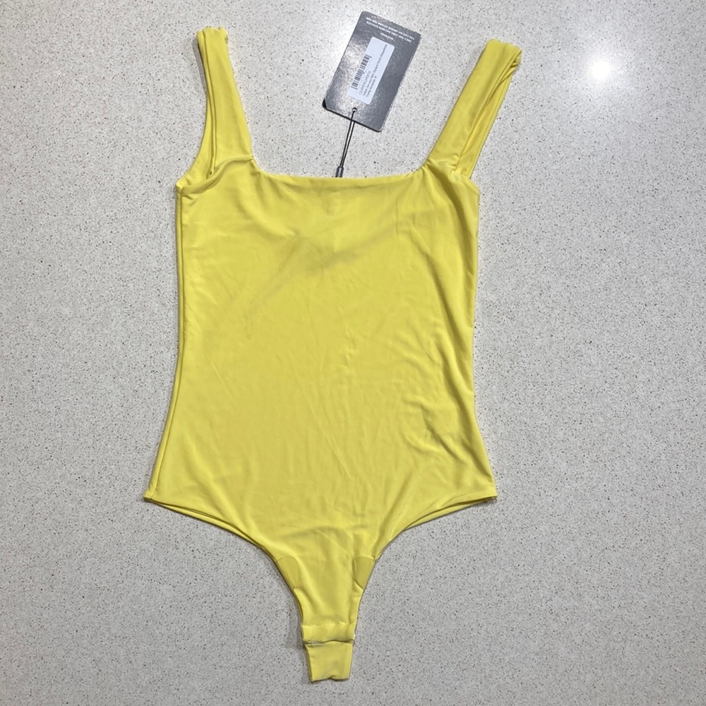 NWT PrettyLittleThing Yellow Second Skin Square Neck Sleeveless Thong Bodysuit